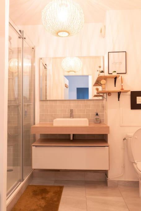 Le Cocon-T2-40M2-Centre Ville 10Min Disney Bussy-Saint-Georges Esterno foto
