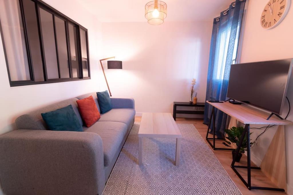 Le Cocon-T2-40M2-Centre Ville 10Min Disney Bussy-Saint-Georges Esterno foto